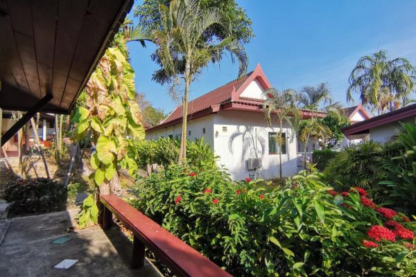 Ko Lanta Villas for Rent – Experience Authentic Island Living with Setting Sun Homes